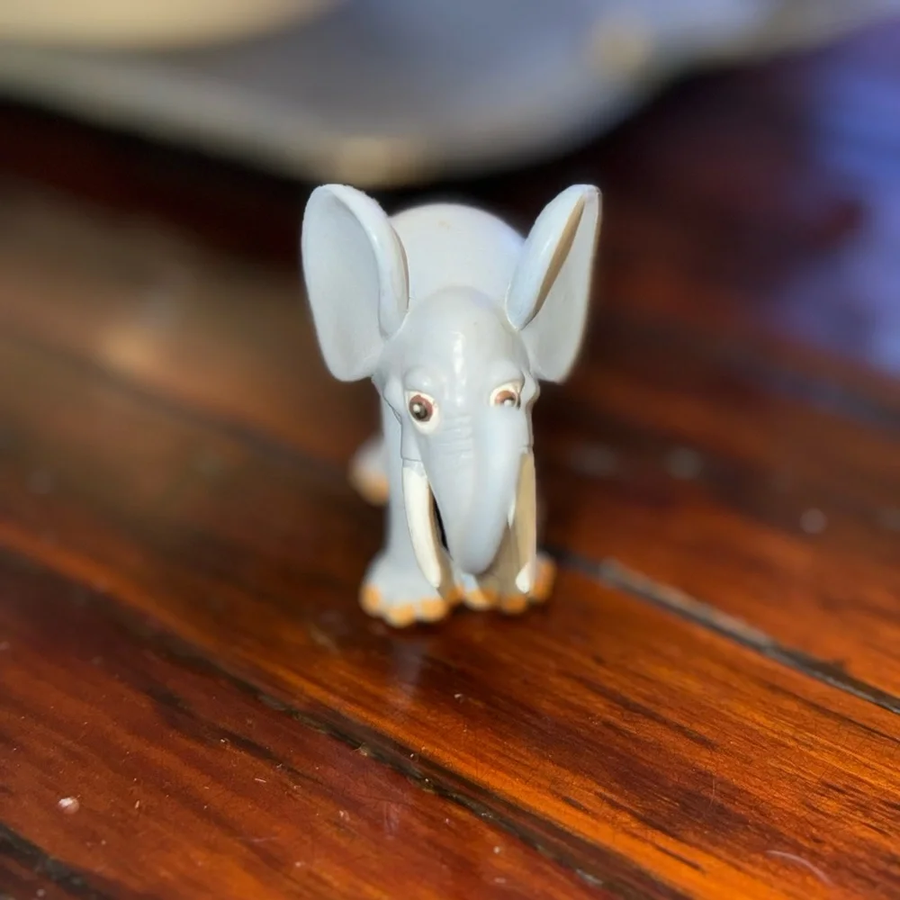 Zoo funny long legged elephant Pvc birthday cake topper toy figure